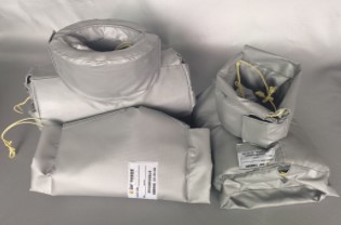 Detachable soft energy-saving insulation cover for valve pipeline flanges